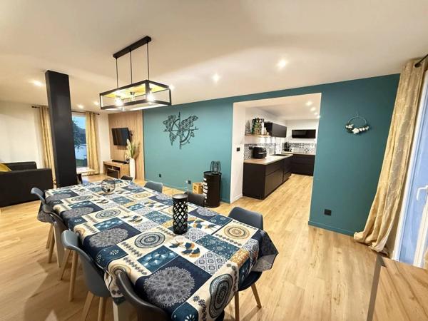 Vente Maison 5 pièces 140 m2 à Fontenay-Trésigny