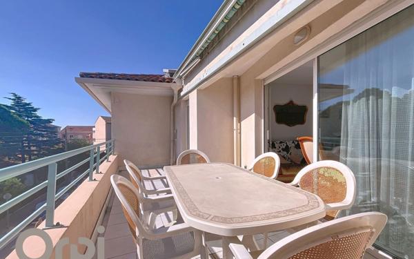 Appartement à vendre    3 pièces • 73 m2 Fréjus