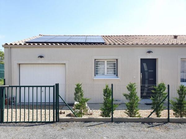 Maison plain-pied Boutenac-Touvent 104 m²