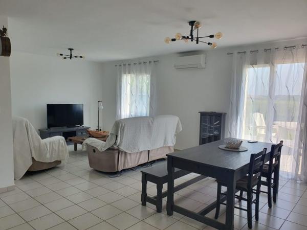 Maison plain-pied Boutenac-Touvent 104 m²