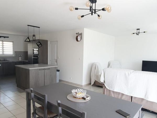 Maison plain-pied Boutenac-Touvent 104 m²