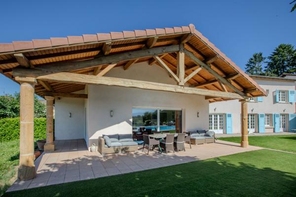 Vente Maison de luxe Meximieux 10 Pièces 356 m²