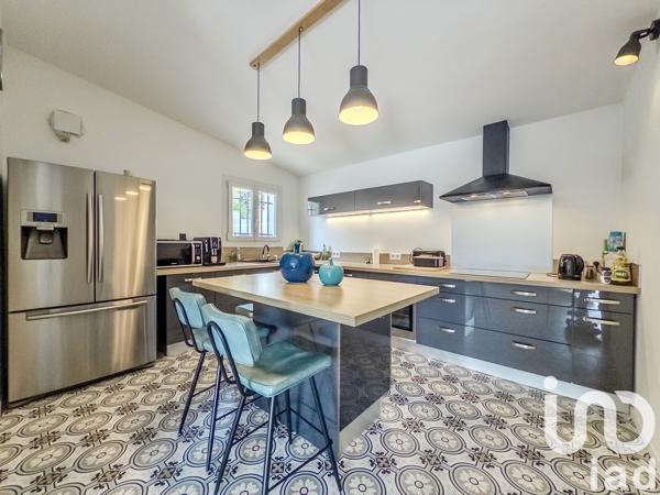 Maison à vendre 4 pièces 104 m² Saint-Cézaire-sur-Siagne