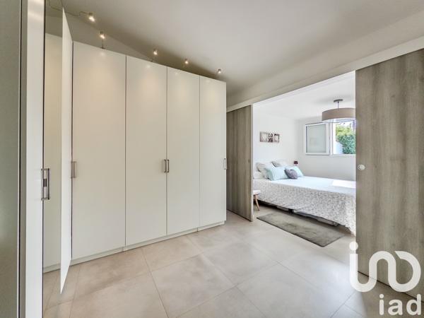 Maison à vendre 4 pièces 104 m² Saint-Cézaire-sur-Siagne