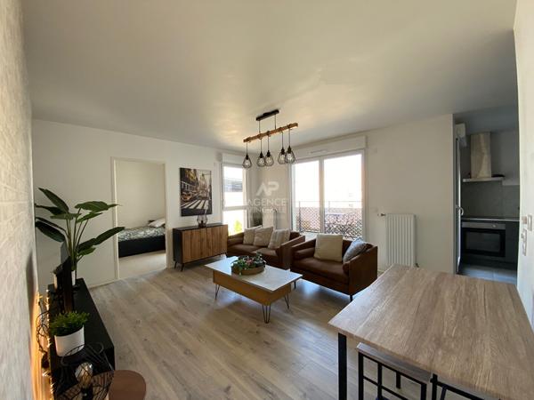 Appartement Cergy 4 pièce(s) 77 m2 Loyer 1 450 €/mois charges comprises **  - Référence  MG11298