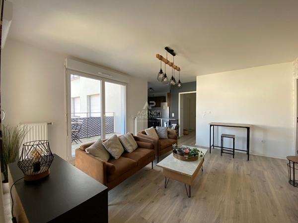 Appartement Cergy 4 pièce(s) 77 m2 Loyer 1 450 €/mois charges comprises **  - Référence  MG11298