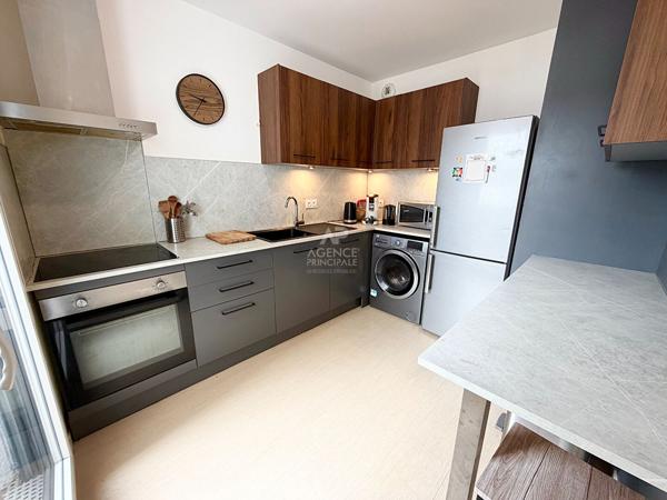 Appartement Cergy 4 pièce(s) 77 m2 Loyer 1 450 €/mois charges comprises **  - Référence  MG11298