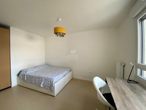 Appartement Cergy 4 pièce(s) 77 m2 Loyer 1 450 €/mois charges comprises **  - Référence  MG11298