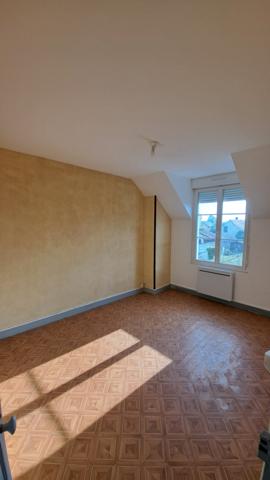 Petite maison de ancienne de village à rafraîchir