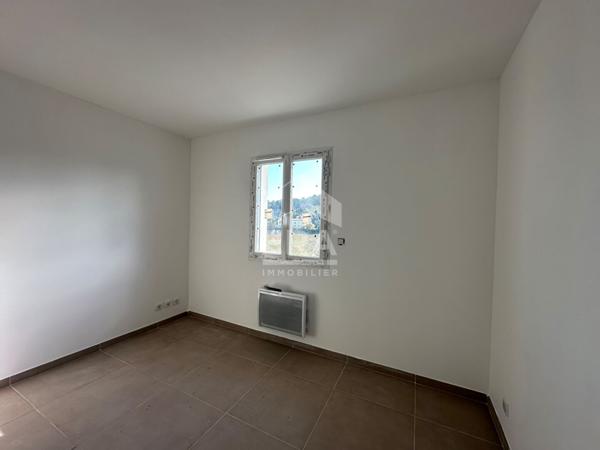 A VENDRE 83470 SAINT MAXIMIN LA SAINTE BAUME  MAISON 100M² SUR 684M² DE JARDIN
