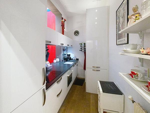 Vente appartement Bordeaux : 350 000 € - AJP Immobilier Bordeaux Saint-Augustin