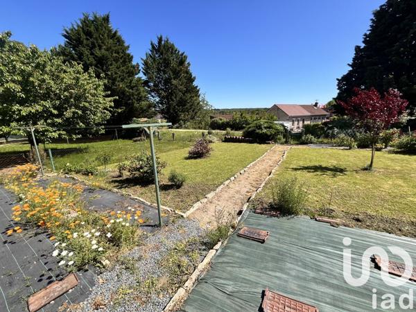 Maison de village 3 pièces de 53 m² à Bourbon-Lancy (71140)