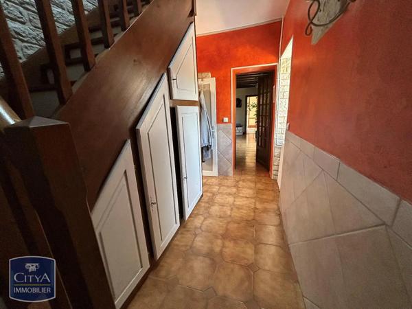 Maison à louer 4 pièces 124.6m² Châteauneuf-sur-Cher (18190)