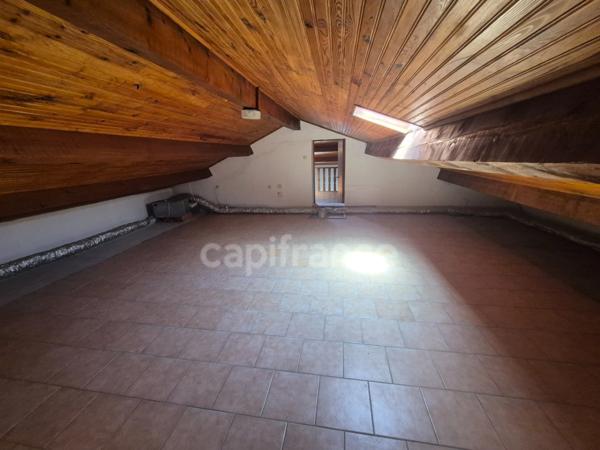 A vendre Villa 4 faces 157m2+T3 indépendant+piscine+Terrain 1200m2-Vue imprenable sur la pinède-Nissan-lez-ensérune (34440)