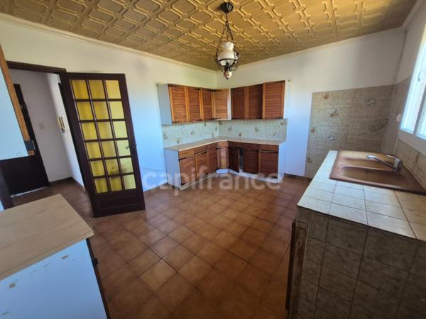 A vendre Villa 4 faces 157m2+T3 indépendant+piscine+Terrain 1200m2-Vue imprenable sur la pinède-Nissan-lez-ensérune (34440)