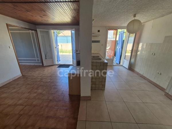 A vendre Villa 4 faces 157m2+T3 indépendant+piscine+Terrain 1200m2-Vue imprenable sur la pinède-Nissan-lez-ensérune (34440)