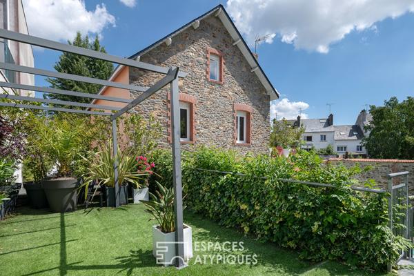 Magnifique Demeure Historique du XIXe Siècle avec Piscine