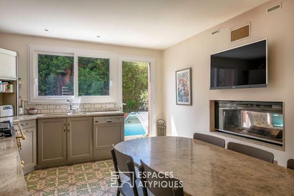 Magnifique Demeure Historique du XIXe Siècle avec Piscine