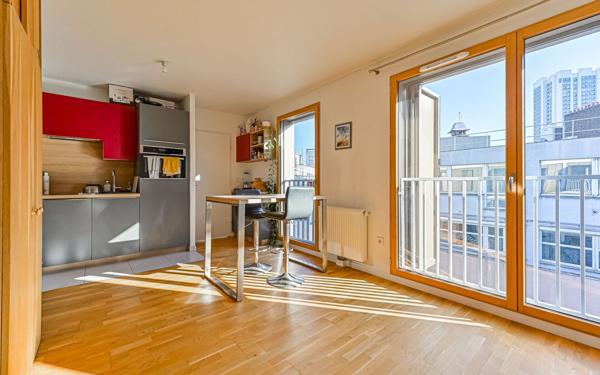 Appartement à vendre    2 pièces • 38,10 m2 Paris 20