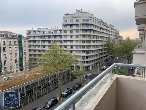 Appartement à louer 3 pièces 59.34m²
