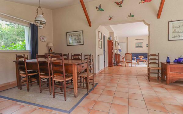 Maison à vendre    10 pièces •  Saint-Philibert