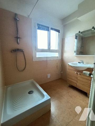 IFS Appartement 2 pièces, 3ème étage.