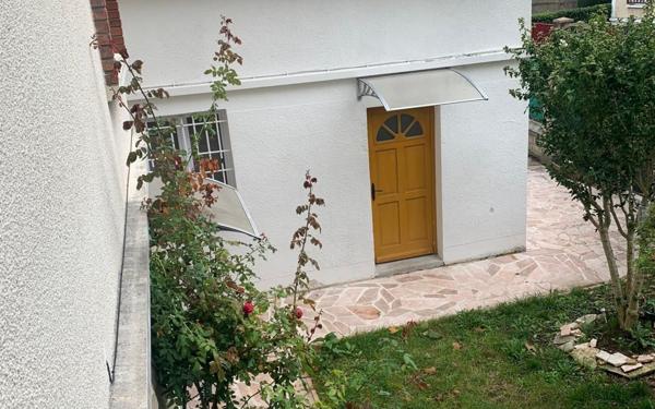 Maison à vendre    8 pièces •  Viroflay