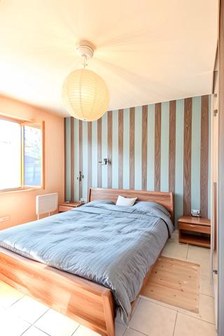 LE-TEICH VILLA 236 M² PISCINE, TROIS GARAGES