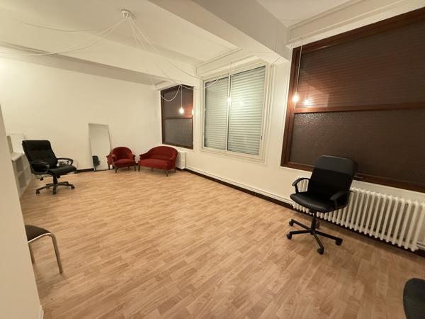 Maison 7 pièce(s) 5 chambre(s) 236.25 m²