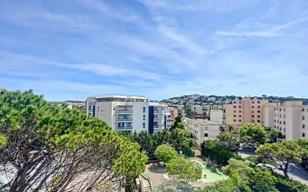 Appartement à vendre    2 pièces • 70 m2 Saint-Raphaël