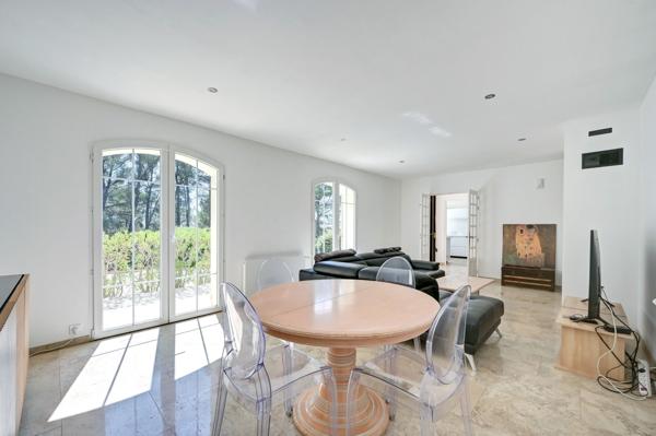 Vente Maison de luxe Éguilles 6 Pièces 164 m²
