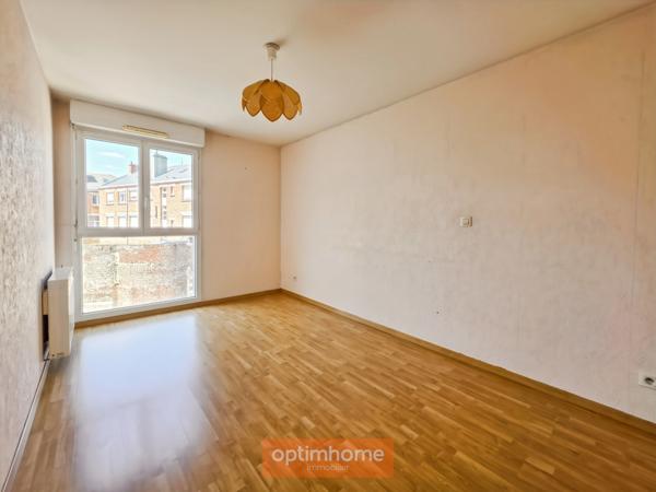 APPARTEMENT T3 DE 71 M² AVEC BALCON, GARAGE ET ASCENSEUR – QUARTIER VAUBAN À ARRAS