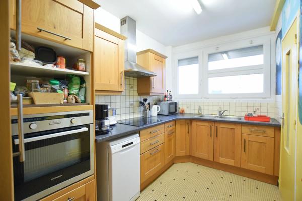 Appartement T4 en bon état avec cave et garage !