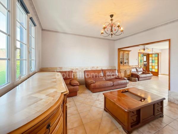 SAINT-PRIX, VAL D’OISE (95) : En exclusivité - A 20 minutes de Paris : Maison individuelle 9 pièces - 5 chambres - 210 m2 habitables - Parcelle de 741 m2