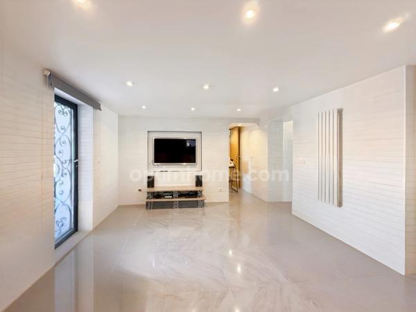 SAINT-PRIX, VAL D’OISE (95) : En exclusivité - A 20 minutes de Paris : Maison individuelle 9 pièces - 5 chambres - 210 m2 habitables - Parcelle de 741 m2