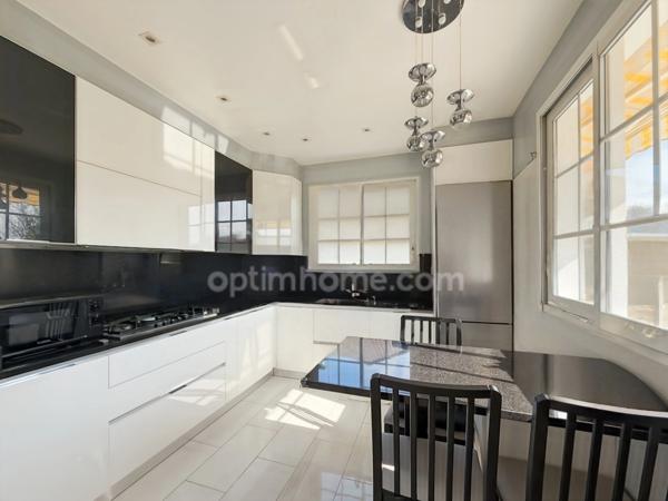 SAINT-PRIX, VAL D’OISE (95) : En exclusivité - A 20 minutes de Paris : Maison individuelle 9 pièces - 5 chambres - 210 m2 habitables - Parcelle de 741 m2