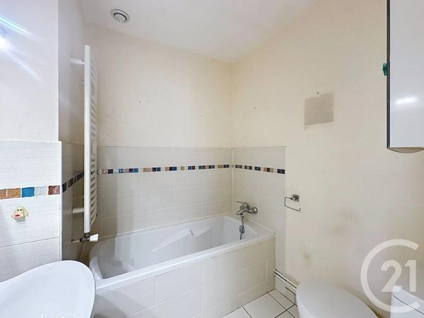 Maison à vendre  6 pièces - 117 m 2   ST ANDRE LES VERGERS  - 10
