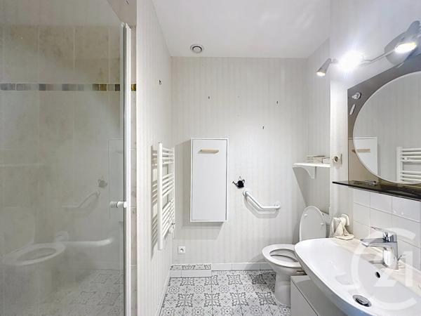 Maison à vendre  6 pièces - 117 m 2   ST ANDRE LES VERGERS  - 10