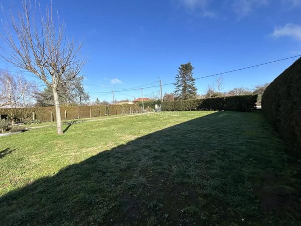 Vente Terrain 465 m2 à Coutras