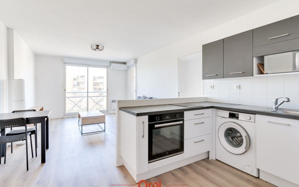 Appartement à vendre    2 pièces •  Marseille 9