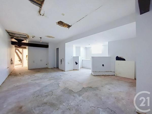 Appartement Studio à vendre  2 pièces - 34 m 2   EPINAL  - 88