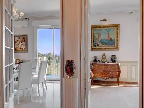 Vente Villa de luxe Cannes 8 Pièces 195 m²