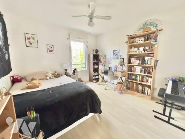 UNIQUEMENT À L'ÉTUDE TRENTE-CINQ NOTAIRES ! Dans la localité de THORIGNÉ-FOUILLARD (35235)- REN...