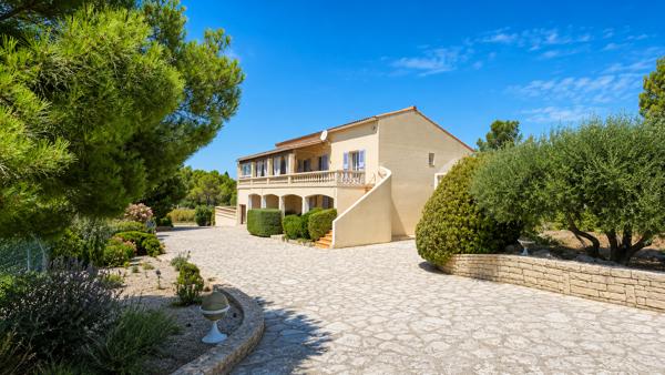 Superbe propriété de 242 m² à Cuxac-d'Aude, à seulement 10 minutes de Narbonne