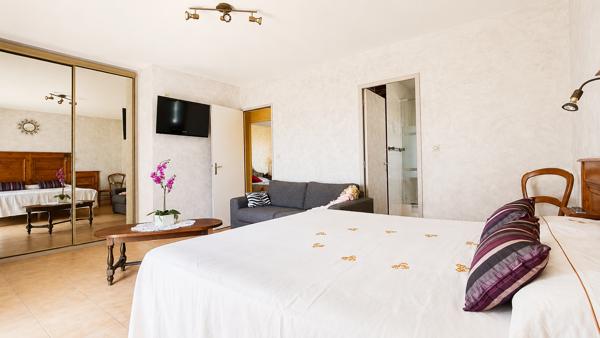 Superbe propriété de 242 m² à Cuxac-d'Aude, à seulement 10 minutes de Narbonne