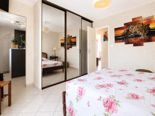 Superbe propriété de 242 m² à Cuxac-d'Aude, à seulement 10 minutes de Narbonne