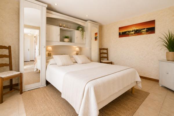 Superbe propriété de 242 m² à Cuxac-d'Aude, à seulement 10 minutes de Narbonne