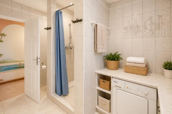 Superbe propriété de 242 m² à Cuxac-d'Aude, à seulement 10 minutes de Narbonne