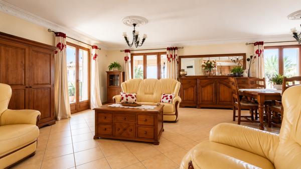 Superbe propriété de 242 m² à Cuxac-d'Aude, à seulement 10 minutes de Narbonne