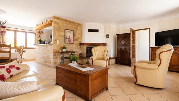 Superbe propriété de 242 m² à Cuxac-d'Aude, à seulement 10 minutes de Narbonne
